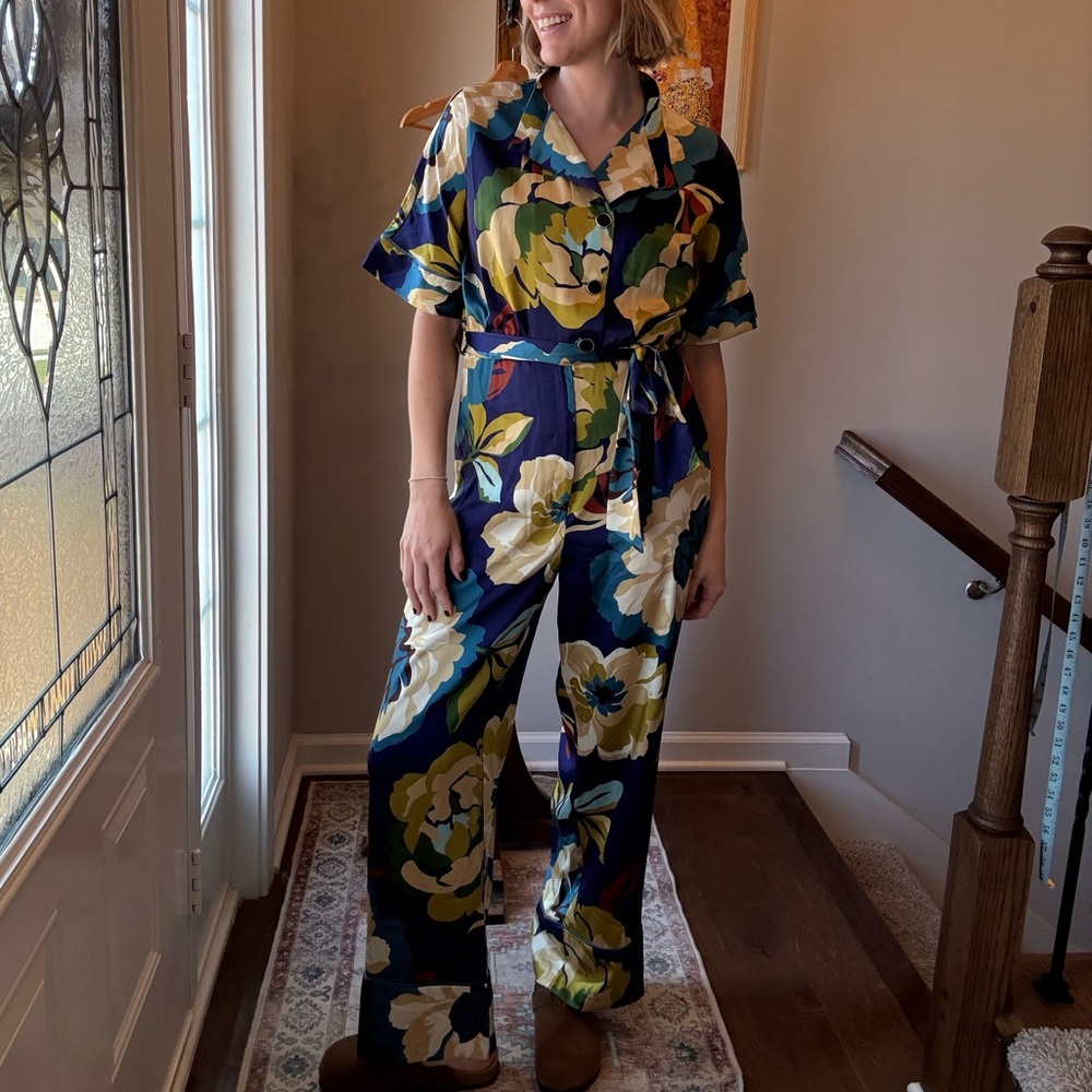 Zara Floral Belted Jumpsuit – Size L –